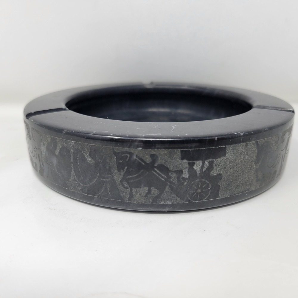 Vintage Black Carved Stone Ashtray Etched Roman Chariot Horse Scene Round 6 inch